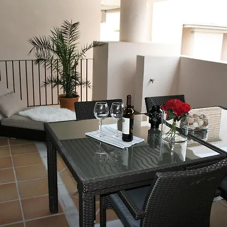 4p 3 Pools Location Garden Parking Shops Apartment