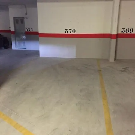 4p 3 Pools Location Garden Parking Shops *